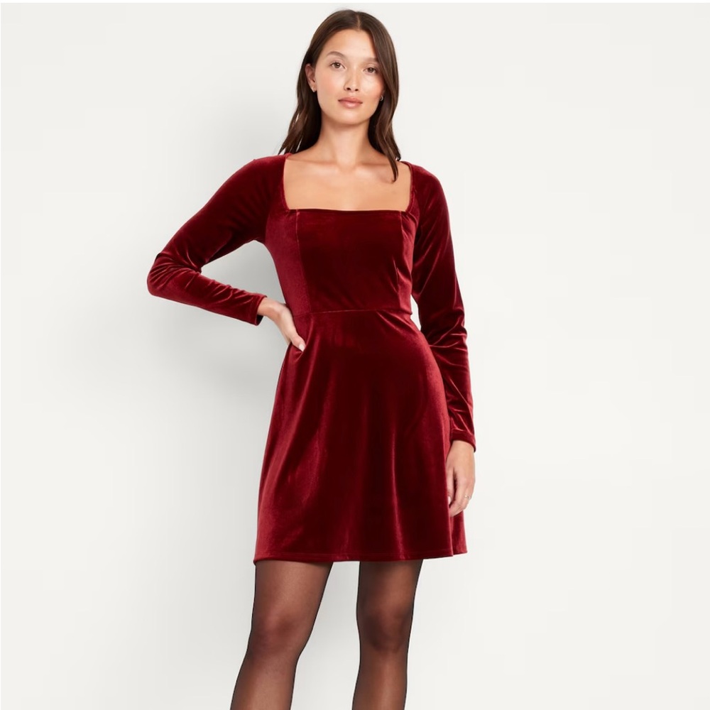 Women’s XS Old Navy Red Velvet Fit & Flare Dress